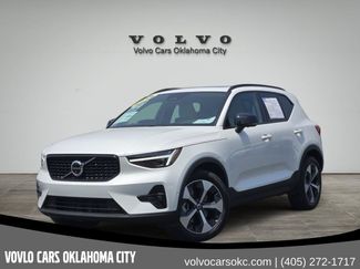 Used 2026 Volvo XC40 B5 Plus w/ Protection Package Premier AWD/4WD video 1