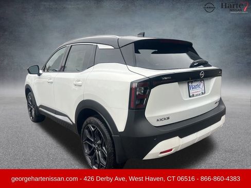 New 2026 Nissan Kicks SR w/ Cold Weather Package AWD/4WD image 4