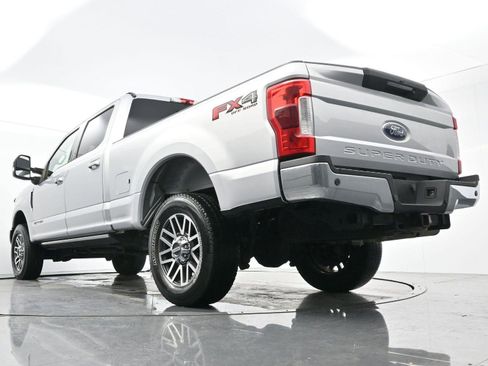 Used 2019 Ford F250 Lariat w/ Lariat Ultimate Package image 49