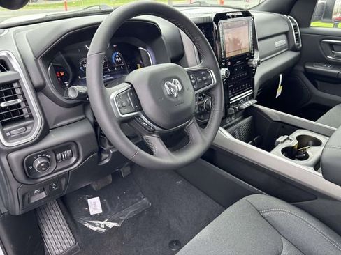New 2026 RAM 1500 4x4 Crew Cab image 14