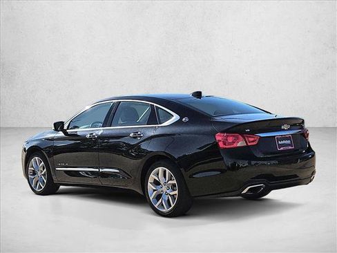 Used 2017 Chevrolet Impala Premier FWD image 7