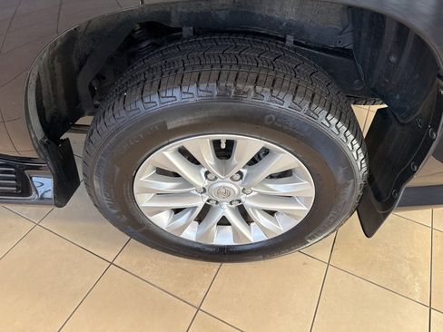 Used 2022 Lexus GX 460 Premium image 10