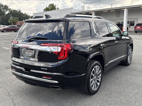 Used 2021 GMC Acadia Denali w/ Denali Ultimate Package AWD/4WD image 4