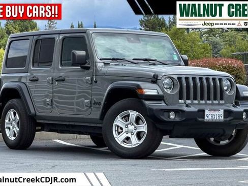 Used 2022 Jeep Wrangler Unlimited Sport AWD/4WD image 1