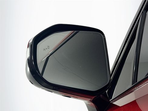 Used 2023 Rivian R1T Adventure image 5