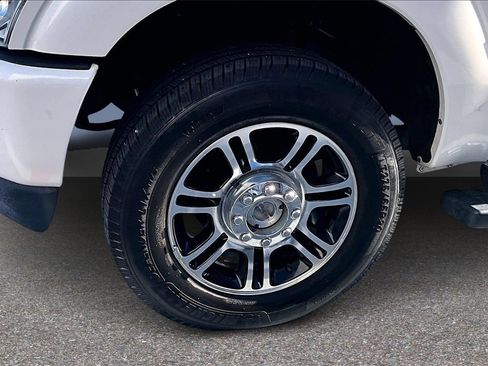 Used 2016 Ford F250 Platinum w/ FX4 Off-Road Package image 34