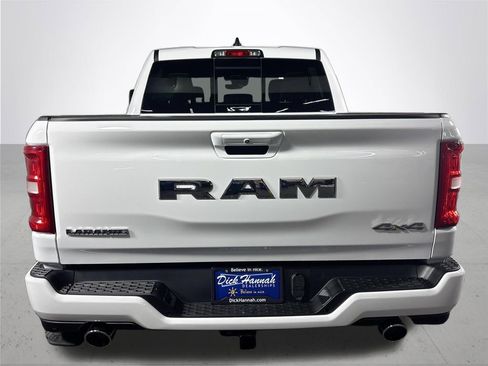 New 2026 RAM 1500 Laramie w/ Sport Appearance Package AWD/4WD image 7