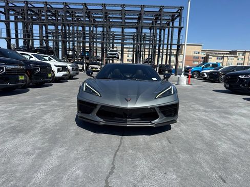 Used 2023 Chevrolet Corvette Stingray Premium Cpe w/ Z51 Performance Package RWD image 2