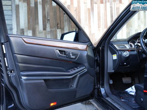 Used 2014 Mercedes-Benz E 350 4MATIC Sedan w/ Premium 1 Package image 10