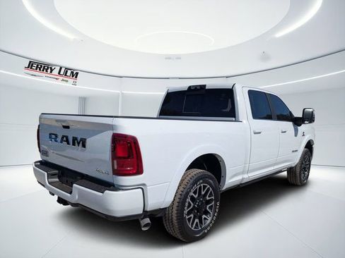 New 2026 RAM 2500 Limited AWD/4WD image 3