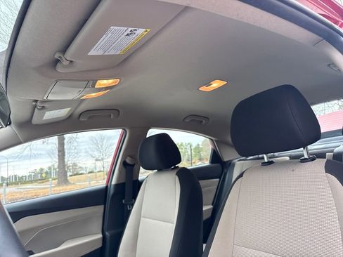 Used 2022 Hyundai Accent SE image 25