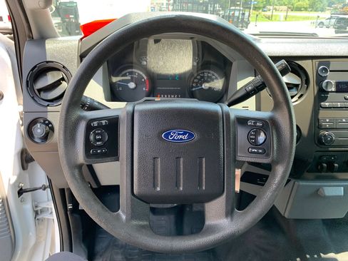 Used 2016 Ford F550 4x4 SuperCab Super Duty image 10