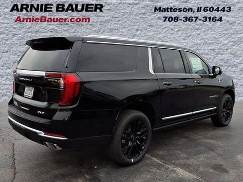 New 2026 GMC Yukon XL Denali w/ Sun & Power Step Package image 6