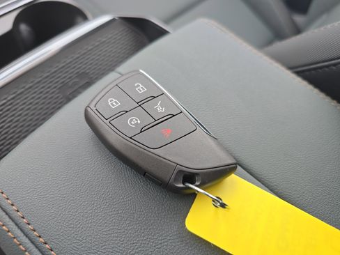 New 2026 GMC Terrain AT4 w/ Convenience Package III image 34