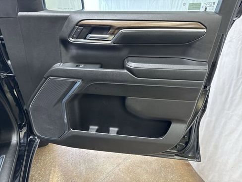 Certified 2024 Chevrolet Silverado 1500 LT image 25