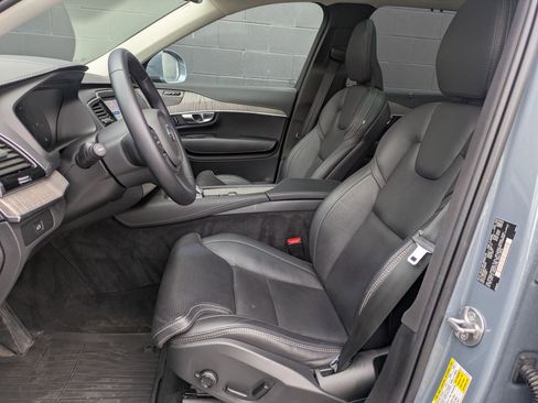 Used 2023 Volvo XC90 B6 Ultimate w/ Protection Package Premier image 21