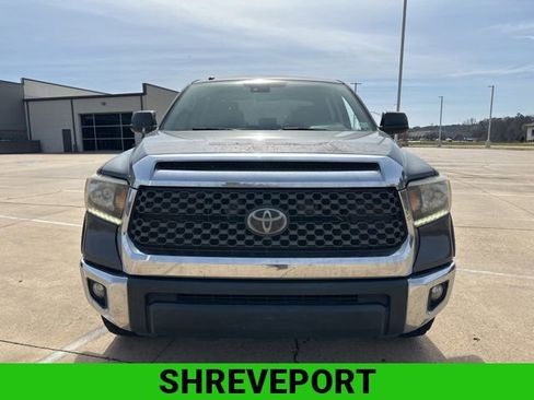 Used 2018 Toyota Tundra SR5 w/ SR5 Upgrade Package image 3
