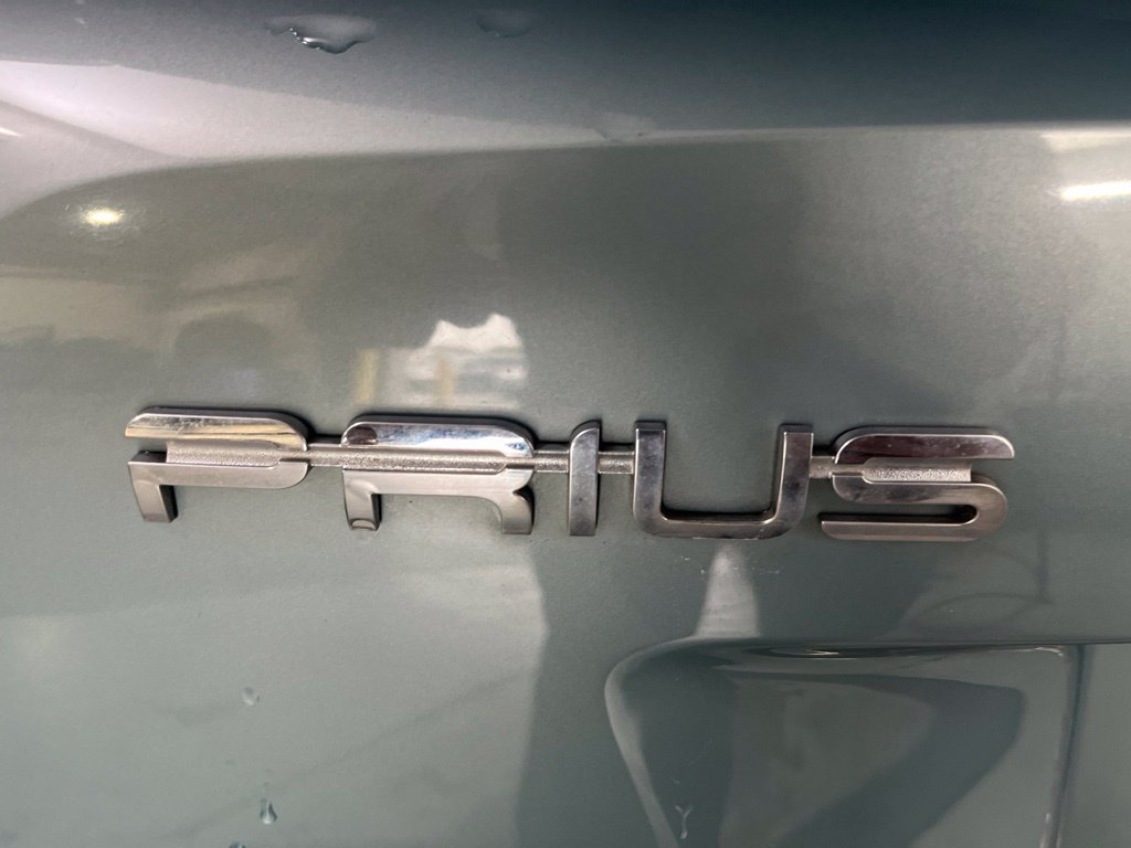 Used 2018 Toyota Prius Two w/ Prius Two Safety Plus Package FWD image 43