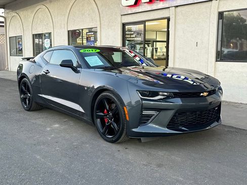 Used 2017 Chevrolet Camaro SS RWD image 1