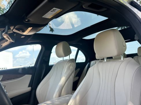 Used 2023 Mercedes-Benz E 350 Sedan image 15