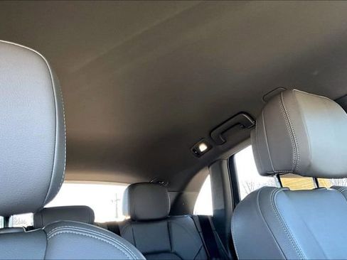 Used 2024 Porsche Macan S image 24