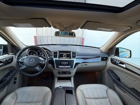 Used 2014 Mercedes-Benz GL 450 4MATIC image 8