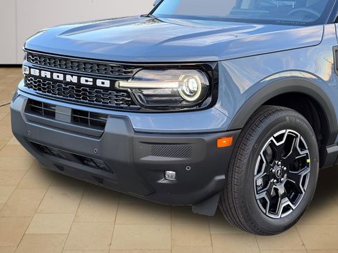 New 2025 Ford Bronco Sport Outer Banks w/ Outer Banks Tech Package+ image 38