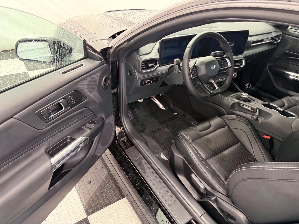 New 2026 Ford Mustang GT Premium w/ GT Performance Package RWD image 25