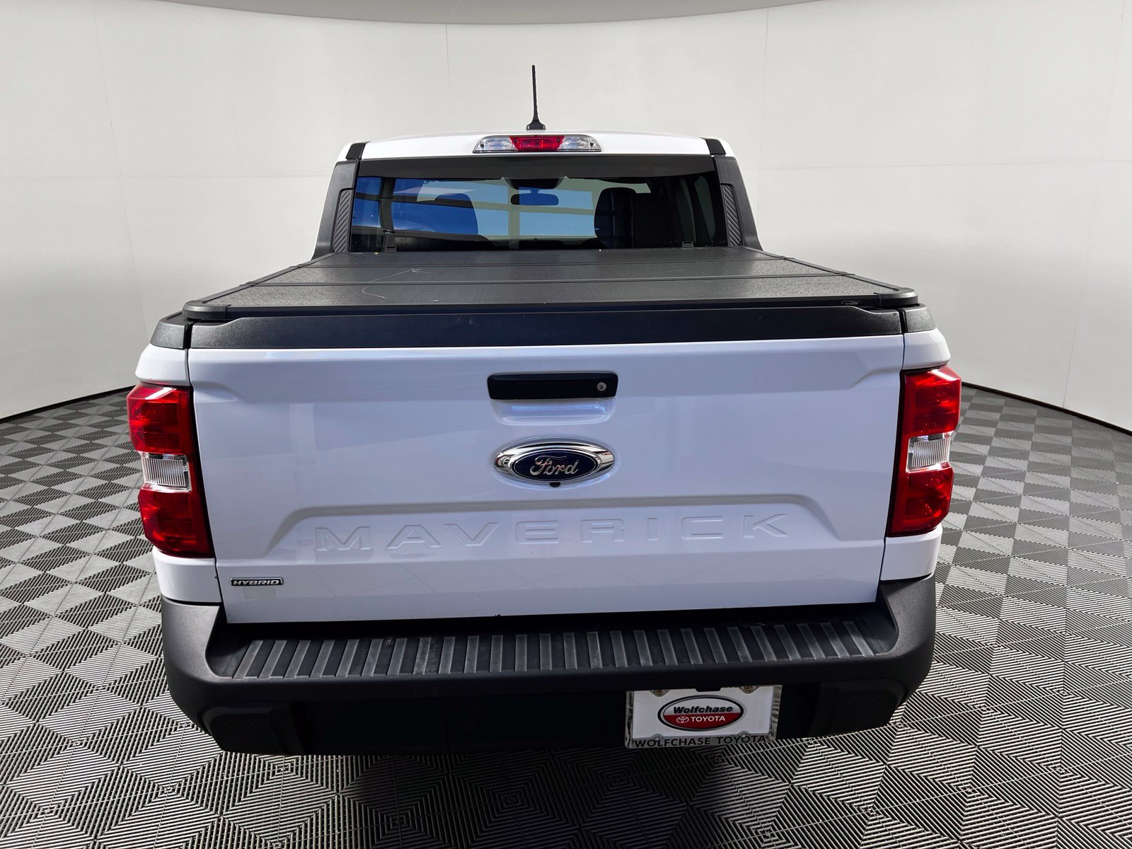 Used 2023 Ford Maverick XL FWD image 6