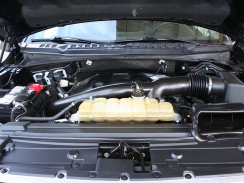 Used 2020 Ford F150 Lariat w/ Equipment Group 502A Luxury AWD/4WD image 12