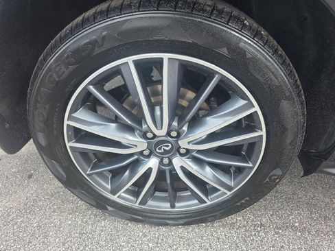 Used 2020 INFINITI QX60 Luxe w/ Sensory Package FWD image 28