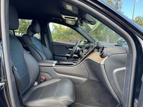 Certified 2025 Mercedes-Benz GLC 300 GLC 300 image 30