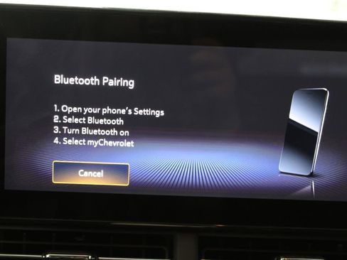 Used 2025 Chevrolet Trax LT image 42