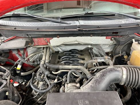 Used 2011 Ford F150 XLT image 22