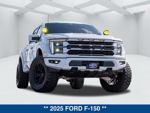 Used 2025 Ford F150 Raptor image 31