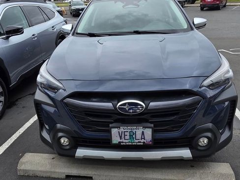 Used 2023 Subaru Outback Touring XT AWD/4WD image 1