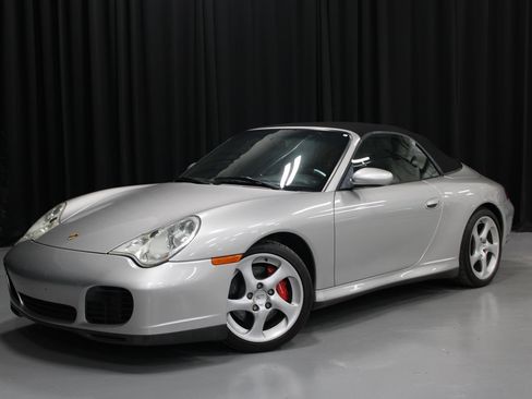 Used 2004 Porsche 911 Carrera 4S image 1