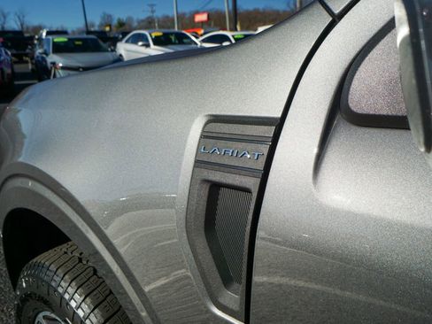 Used 2022 Ford Maverick Lariat w/ Lariat Luxury Package image 8