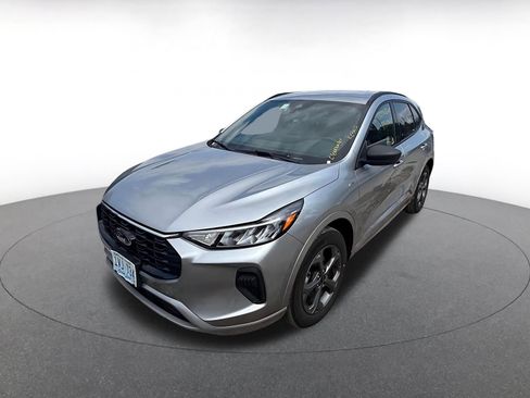 Used 2024 Ford Escape ST-Line image 3