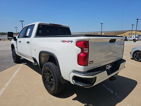 Used 2020 Chevrolet Silverado 2500 W/T w/ WT Fleet Convenience Package AWD/4WD image 6