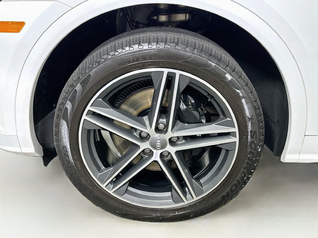 Used 2020 Audi SQ5 Premium Plus w/ Premium Plus Package AWD/4WD image 24