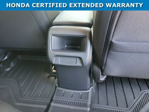 Certified 2025 Honda HR-V LX image 17