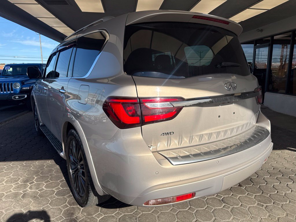Used 2022 INFINITI QX80 Luxe AWD/4WD image 8