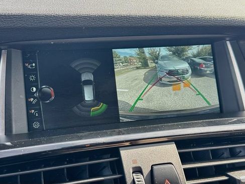 Used 2017 BMW X3 xDrive28i AWD/4WD image 14