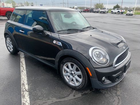 Used 2013 MINI Cooper S FWD image 3