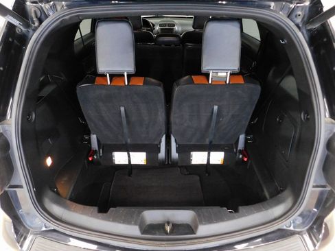 Used 2019 Ford Explorer XLT w/ XLT Desert Copper Package image 82