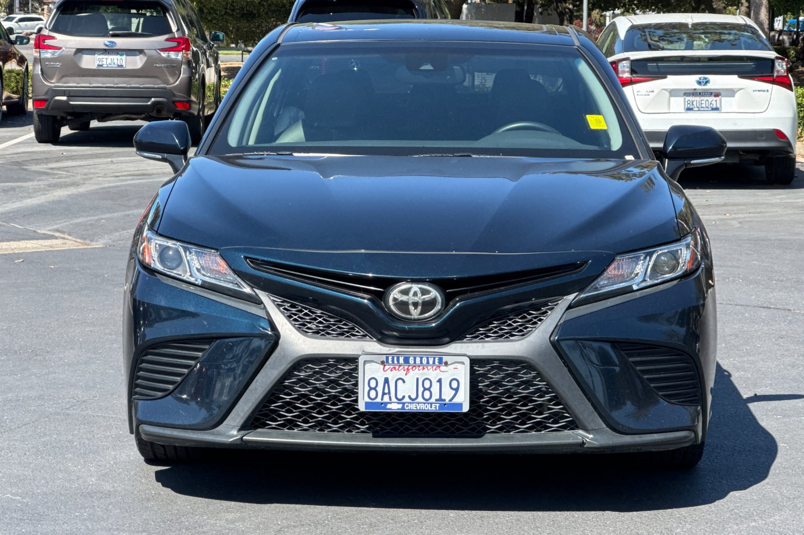 Used 2018 Toyota Camry SE w/ Moonroof Package FWD image 8
