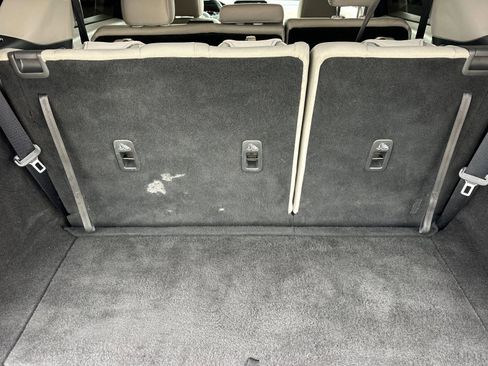 Used 2022 Nissan Pathfinder SV FWD image 15