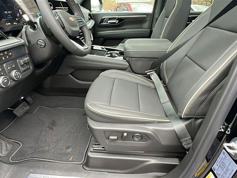 New 2026 Chevrolet Tahoe Premier image 13