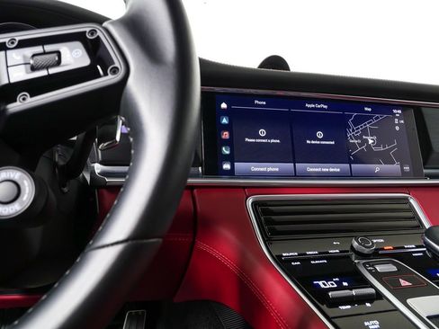 Certified 2023 Porsche Panamera GTS image 13